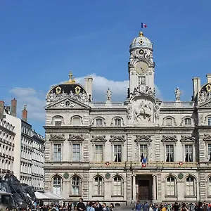 Place Des Terreaux Lyon